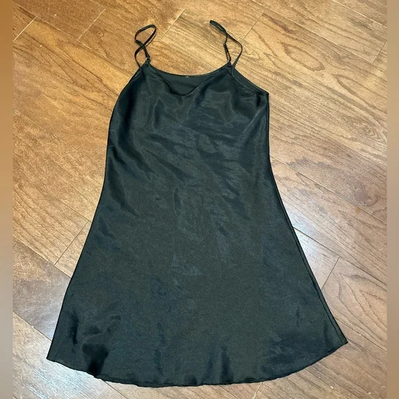 Shein Black Cami Polyester Night Dress Gown Size Medium - Picture 1 of 3